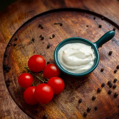 Соус фирменный чесночный в #Шаверма_хауз по цене 60 ₽