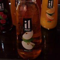 Сок Il Primo Яблоко в Баерн паб