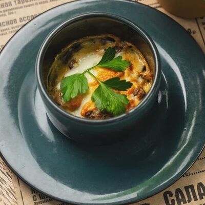 Грибной жюльен в сливочном соусе в Kish-Mish по цене 590 ₽