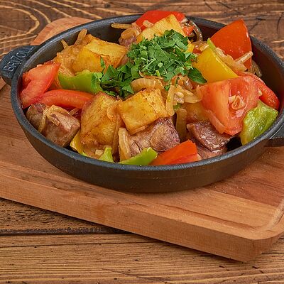 Баранина по-домашнему в Офицерское по цене 900 ₽