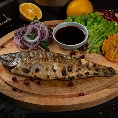 Сибас на мангале в Мангал Хаус по цене 890 ₽