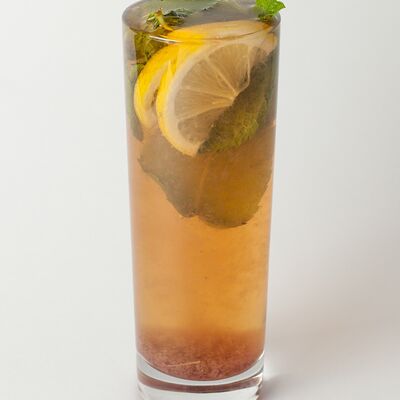 Чай Биарриц Medium в Surf Coffee X Val DIsere по цене 345 ₽