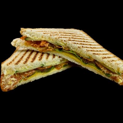 Сэндвич с пепперони в Шаурма 24/7 по цене 300 ₽