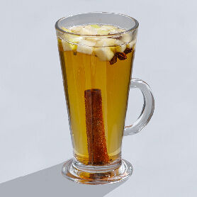 Пряное яблоко в Vaffel Норвежские вафли, завтраки, кофе по цене 390 ₽