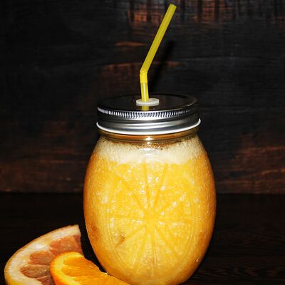 Апельсин и грейпфрут фреш в Шашлыки & Пироги по цене 290 ₽