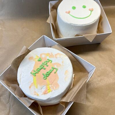 Бенто Молочная девочка в Белый Фартук по цене 459 ₽