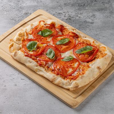 Пицца Маргарита в Ресторанчик по цене 720 ₽