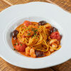 Спагетти с креветками и соусом путтанеска в Faces по цене 2560