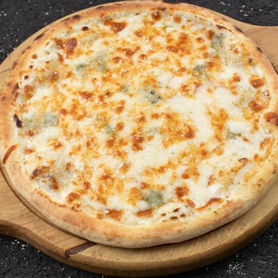 Пицца Четыре сыра в Tokio35 по цене 760 ₽