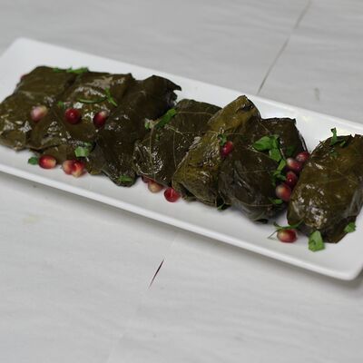 Долма с говядиной в Lavash сenter по цене 630 ₽