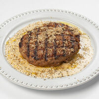 Бифштекс с трюфельным соусом в Phantom