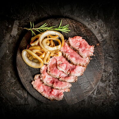 Ростбиф из телятины в KOSTROF по цене 838 ₽