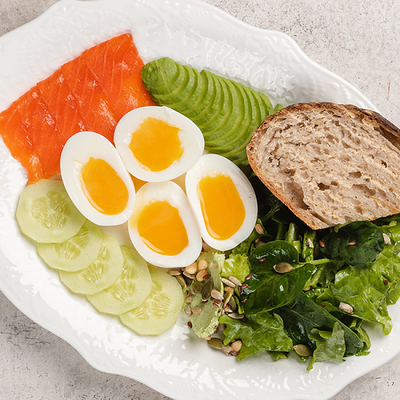 Греческий завтрак в Etika Bistro по цене 980 ₽