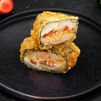 Горячий онигири с тунцом в Жиши суши по цене 278 ₽