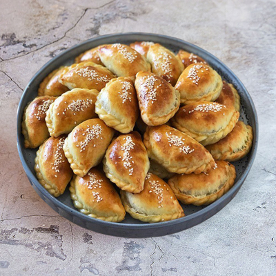 Самса 1 шт в Тарым по цене 695 ₸