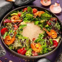 Cалат с креветками и грепфрутомв Бородашвили Старший