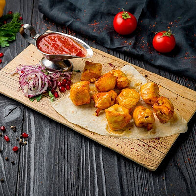 Шашлык из куриного бедра в Суши & Пицца & Шашлыки Хан по цене 450 ₽