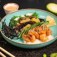 Поке с курицей в Луиджи & Тосё