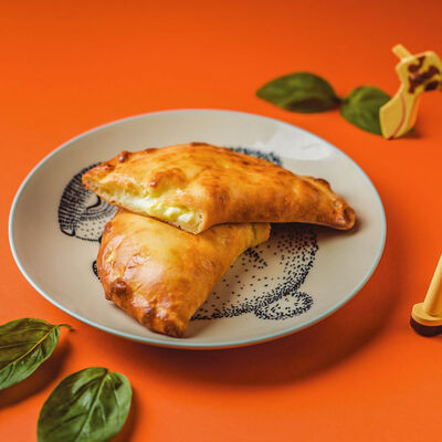 Хачапури Незнайка на луне в Двор Помидор по цене 390