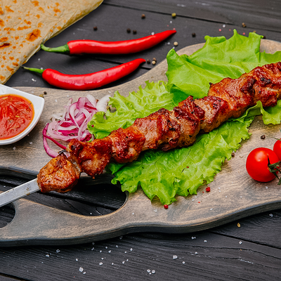 Шашлык из свинины в УГОЛЬ&МЯСО по цене 620 ₽