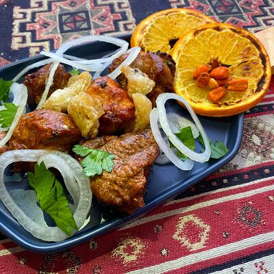 Шашлык из бараньей мякоти с курдюком в Хоровац хаус по цене 750 ₽