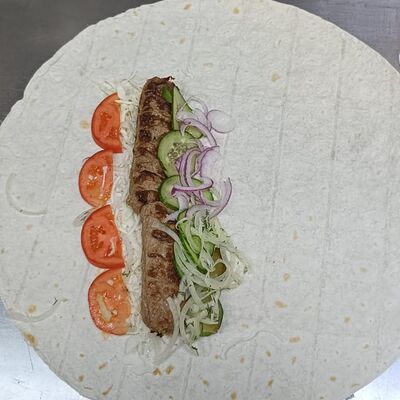 Люля-кебаб в лаваше в Street Food 24 по цене 650 ₽