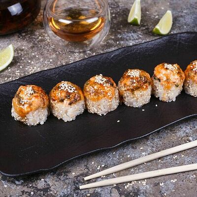 Запеченный ролл Микс в Маймун по цене 650