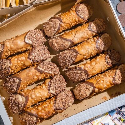 Канноли Кофейная опера в O'cannoli по цене 2780 ₽