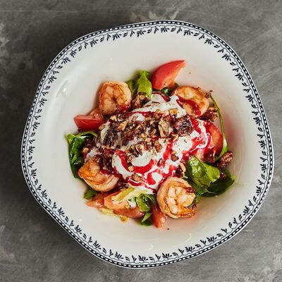 Креветки со страчателлой и малиновым джемом в Полтора тигра по цене 640