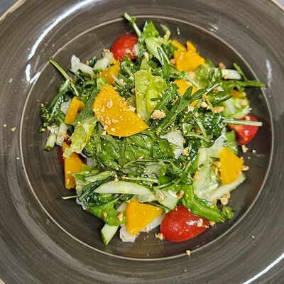 Фреш-салат в Опера траттория по цене 745 ₽