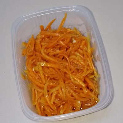 Салат морковь по-корейски в Кулинария уплетайка по цене 85 ₽