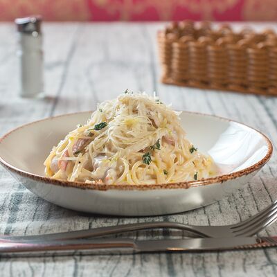 Карбонара по-римски в Molly Malone по цене 690 ₽