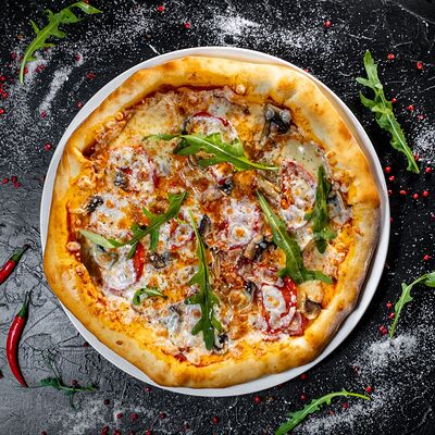 Пицца Квадро с сырными бортами в Lacasa по цене 990 ₽