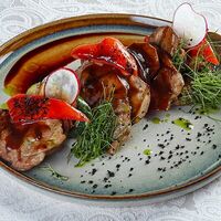 Медальоны из свинины с овощами гриль в Лисья нора