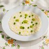 Сырное ризотто с зеленым горошком и муссом из цукини в Capuletti по цене 420