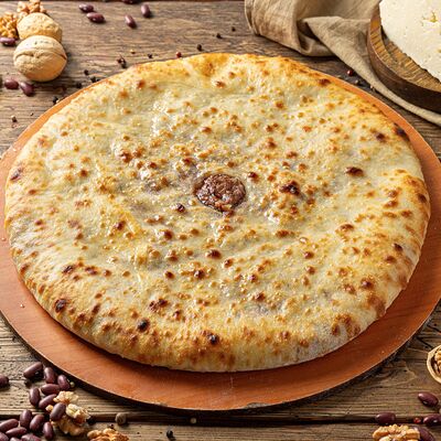 Осетинский пирог с фасолью, сыром и грецким орехом в Осетинские пироги от Альды по цене 790