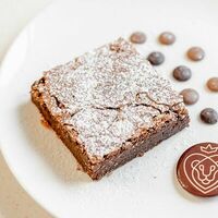 Десерт Брауни в Кафе-джелатерия Casa Leone