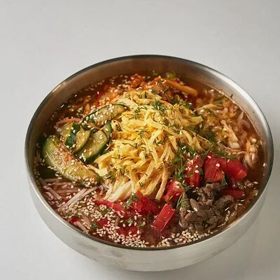 Куксу с говядиной New в Пян-се по цене 770 ₽