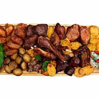Ассорти из шашлыков в Парк-отель Усадьба