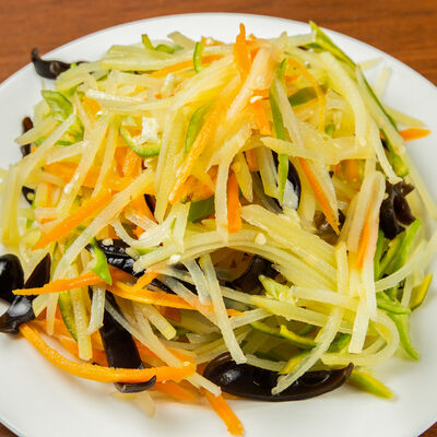 Картофель соломкой с луком в Кафе Али по цене 290 ₽