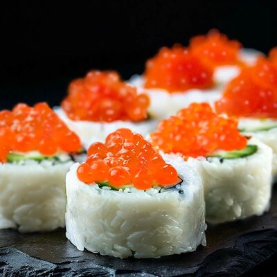 Икура-ролл в Суши мастер по цене 873 ₽
