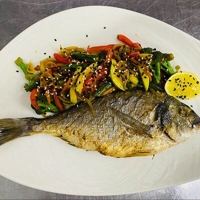 Дорадо с овощами по-азиатски в Багратиони по цене 1720 ₽
