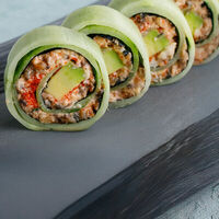 Фирменный ролл с угрем в Терраса