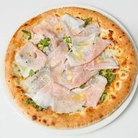 Прошутто Котто с пармезаном и руколой в Mircuccio