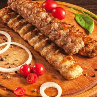 Люля-кебаб из индейки в Вкусно вкусно по цене 459 ₽