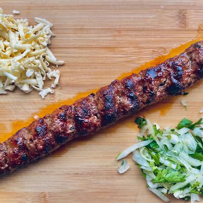 Кебаб говяжий в Kebaboom по цене 550 ₽