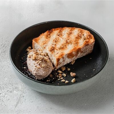 Пате из разбитых куриных сердец в Гриль-паб ЕрмолаевЪ по цене 485 ₽