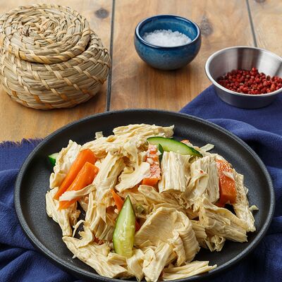 Салат Фуджу 拌腐竹 в Шикэ по цене 450 ₽