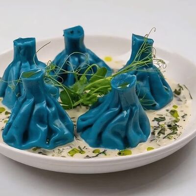 Хинкали с креветкой и кальмаром в соусе в Лали Хинкали по цене 3640 ₸