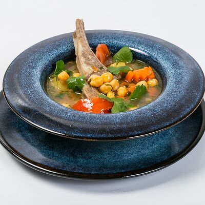 Бозбашв Лариса Ивановна по цене 790 ₽